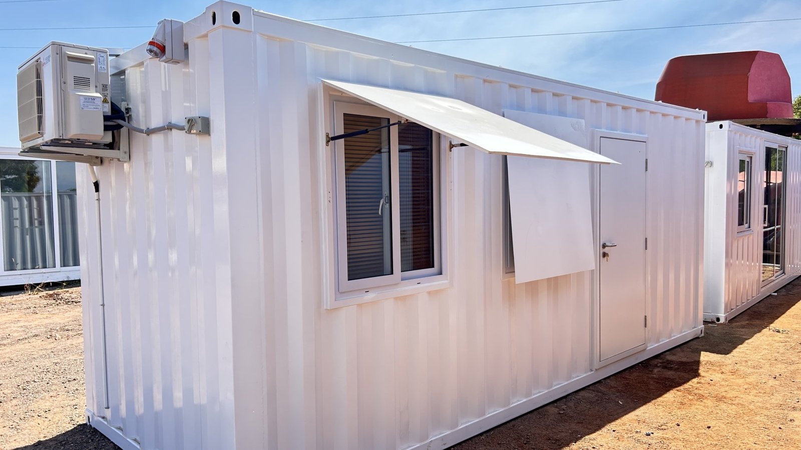 Shelter Shipping container 2